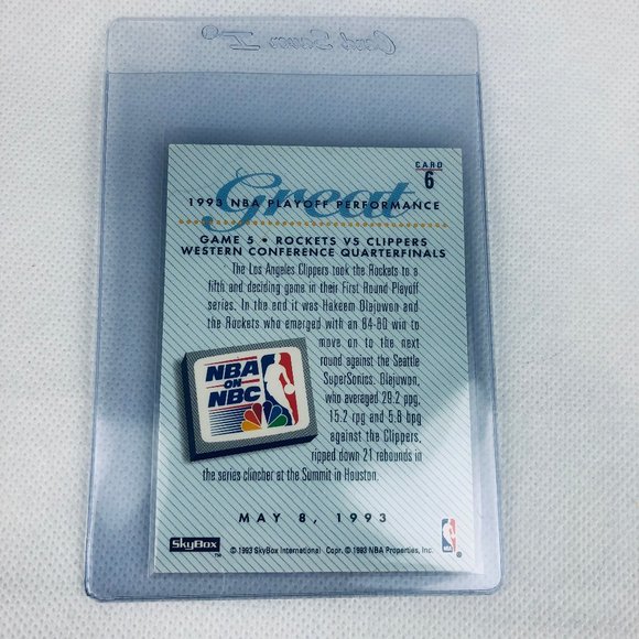 Basketball Cards Hakeem Olajuwon 3 Card Lot - Basketball Hall of Famer - Picture 7 of 9